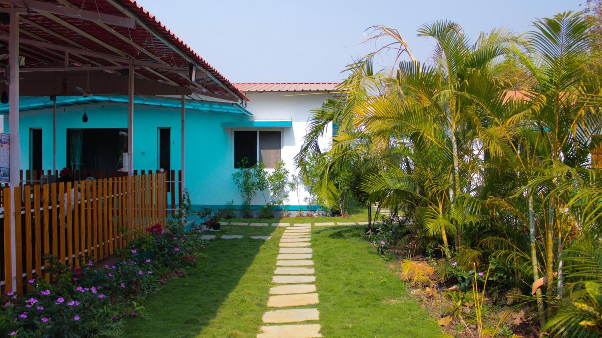 Mohor Retreat Hotel Alibaug Ngoại thất bức ảnh