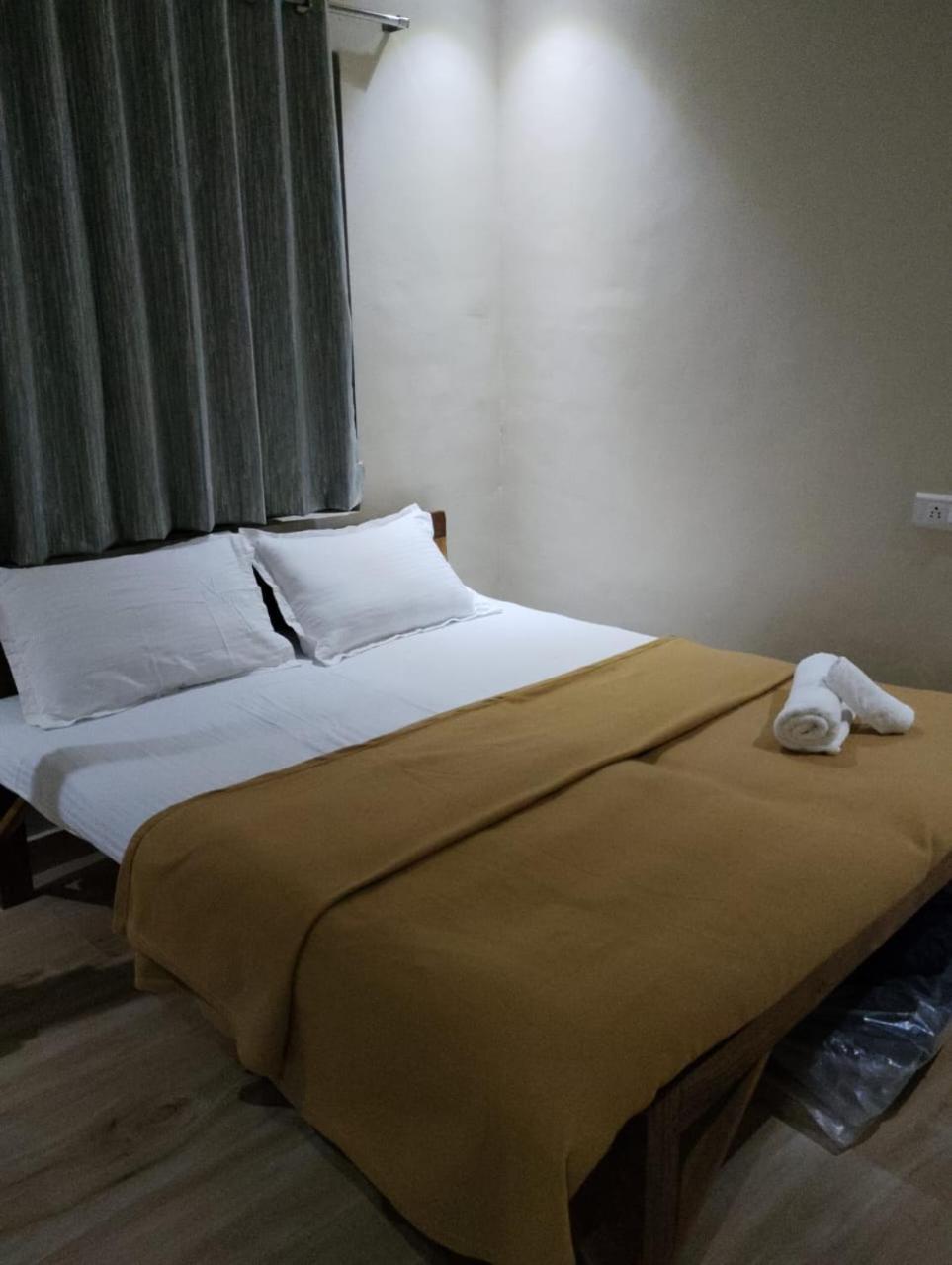 Mohor Retreat Hotel Alibaug Phòng bức ảnh